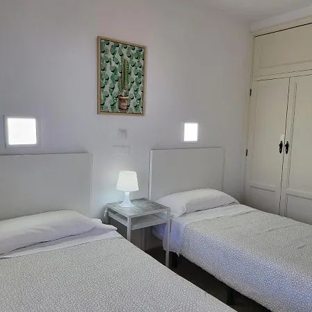 Camelias פלאייה דל אינגלז