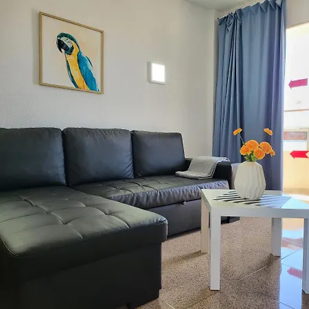 Camelias Apartahotel 3*