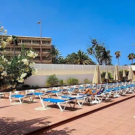 Camelias Aparthotel