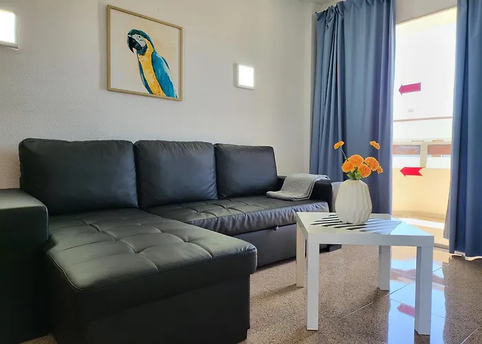 Camelias Apartahotel 4*