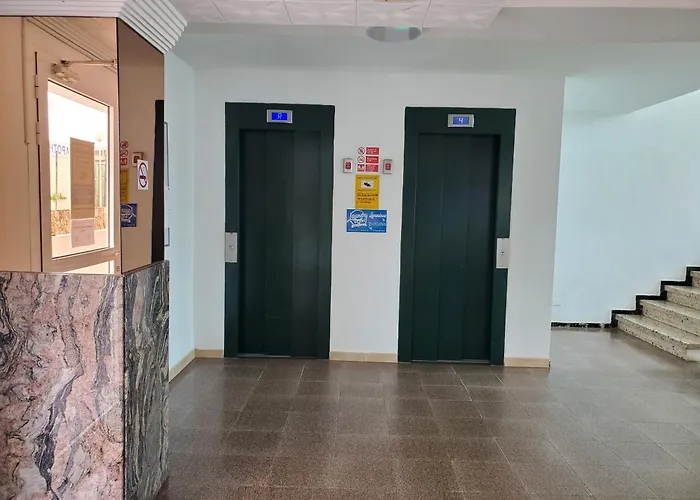 Apartahotel Camelias 4*